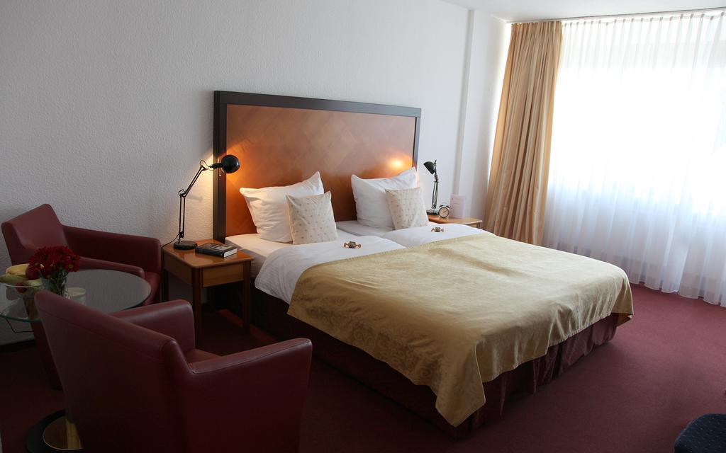 Cityhotel Amadeus Munster  Rom bilde
