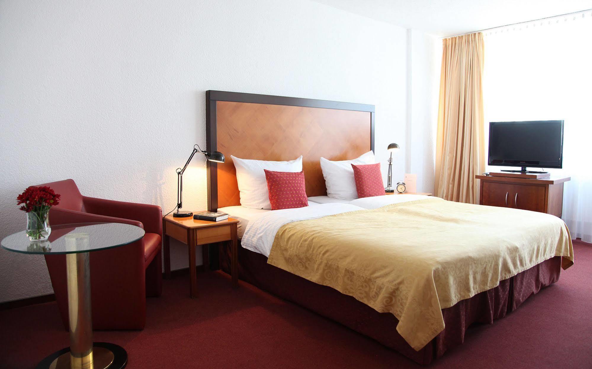 Cityhotel Amadeus Munster  Eksteriør bilde