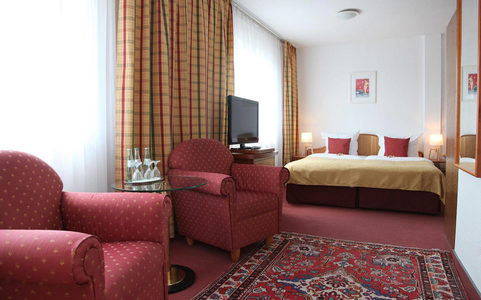 Cityhotel Amadeus Munster  Eksteriør bilde