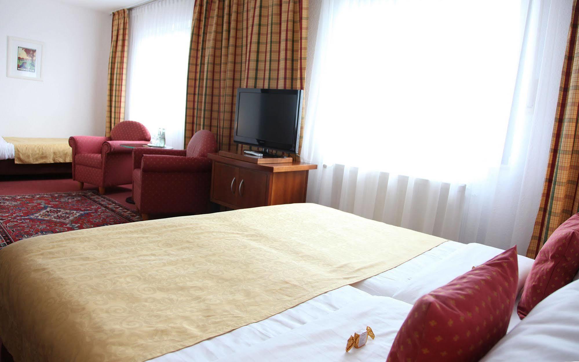 Cityhotel Amadeus Munster  Eksteriør bilde