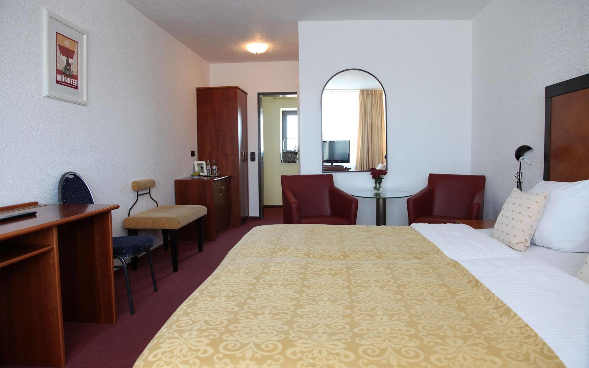 Cityhotel Amadeus Munster  Eksteriør bilde
